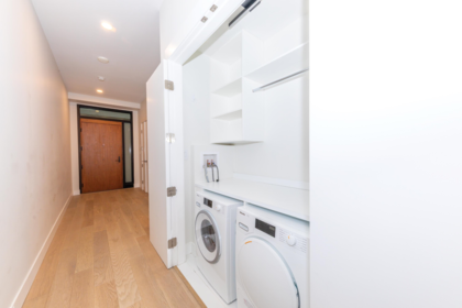 Office / Den Photo of 201 6707 Nelson Avenue, West Vancouver, BC