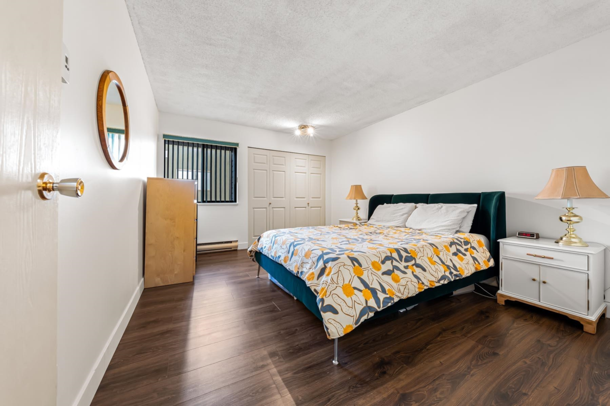 Primary Bedroom Photo of 307 315 Tenth Street, New Westminster, BC