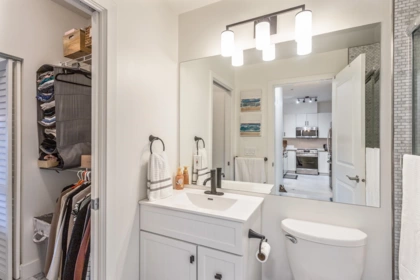 Basement Recreation Room Photo of 102 15385 101a Avenue, Surrey, BC