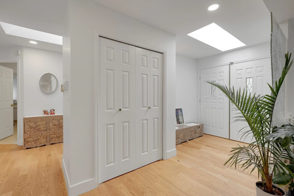 Living Room Photo of 907 Sprice Avenue, Coquitlam, BC