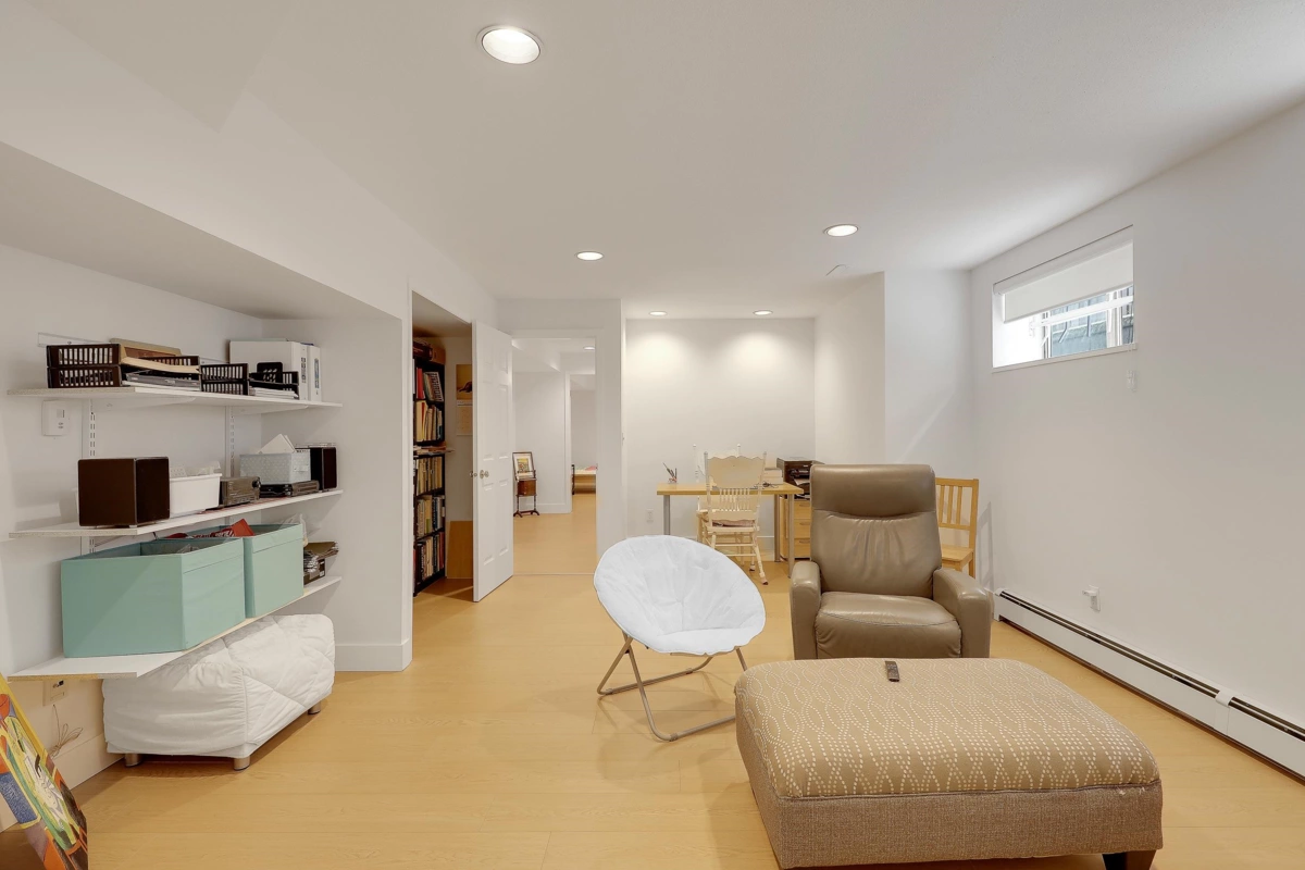 Outdoor Deck Photo of 907 Sprice Avenue, Coquitlam, BC