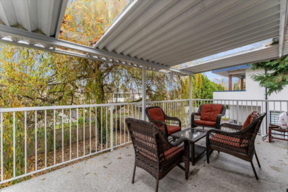 Backyard Photo of 16059 93 Avenue, Surrey, BC
