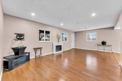 Loft / Bonus Room Photo of 16059 93 Avenue, Surrey, BC