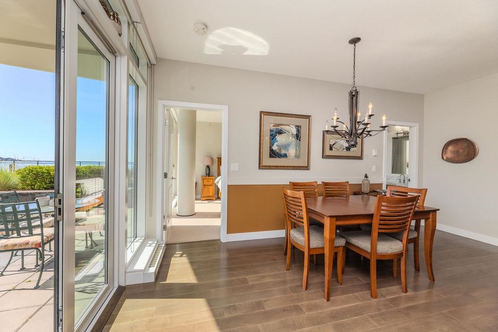 Breakfast Nook Photo of 203 5665 Teredo Street, Sechelt, BC