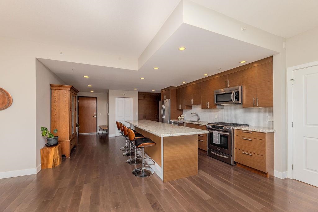 Family Room Photo of 203 5665 Teredo Street, Sechelt, BC