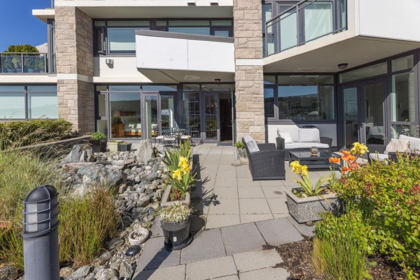 Office / Den Photo of 203 5665 Teredo Street, Sechelt, BC