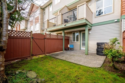 Outdoor Kitchen Photo of 36 9470 Hazel Street, Chilliwack, BC