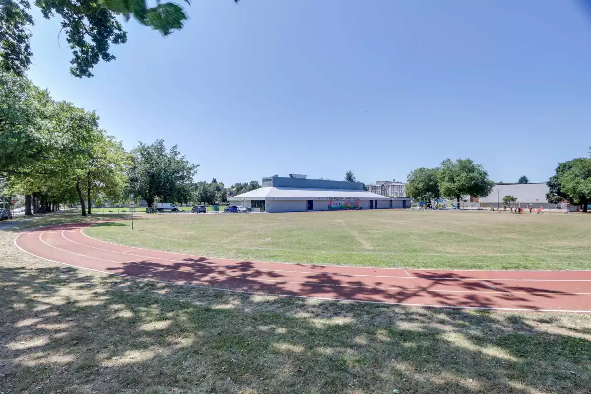 Dining Area Photo of 2305 Turner Street, Vancouver, BC