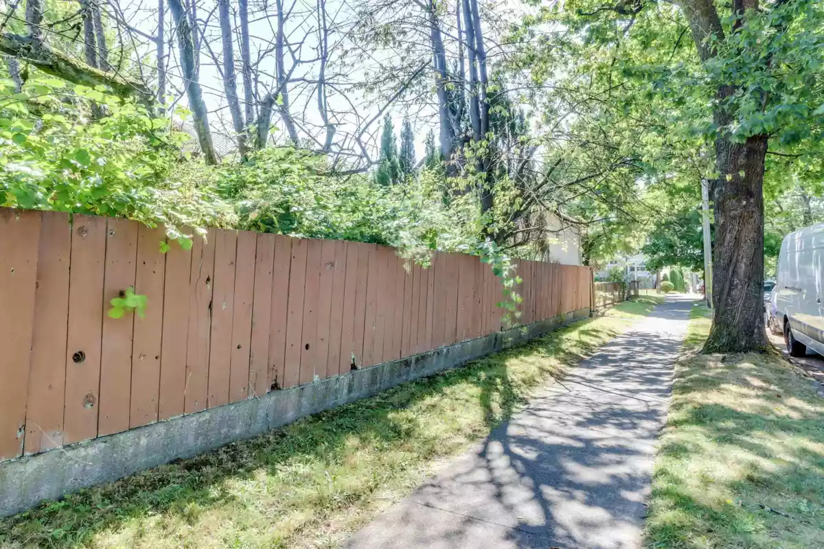 Primary Bathroom Photo of 2305 Turner Street, Vancouver, BC