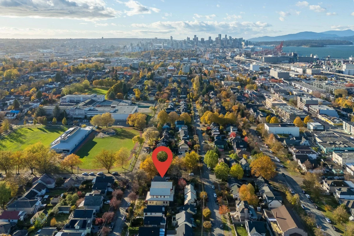 Walk-In Closet Photo of 2305 Turner Street, Vancouver, BC