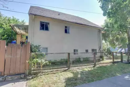 Primary Bedroom Photo of 2305 Turner Street, Vancouver, BC