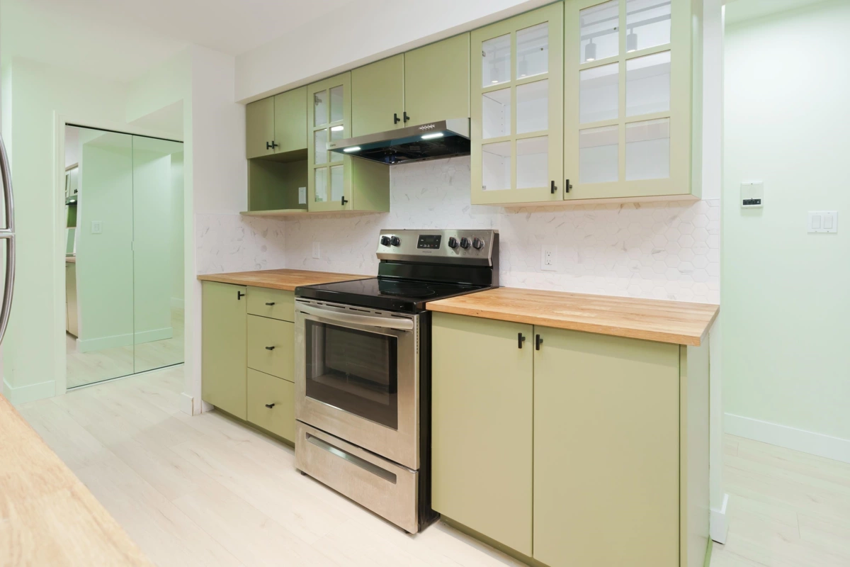 Kitchen Island Photo of 201 22351 St Anne Avenue, Maple Ridge, BC