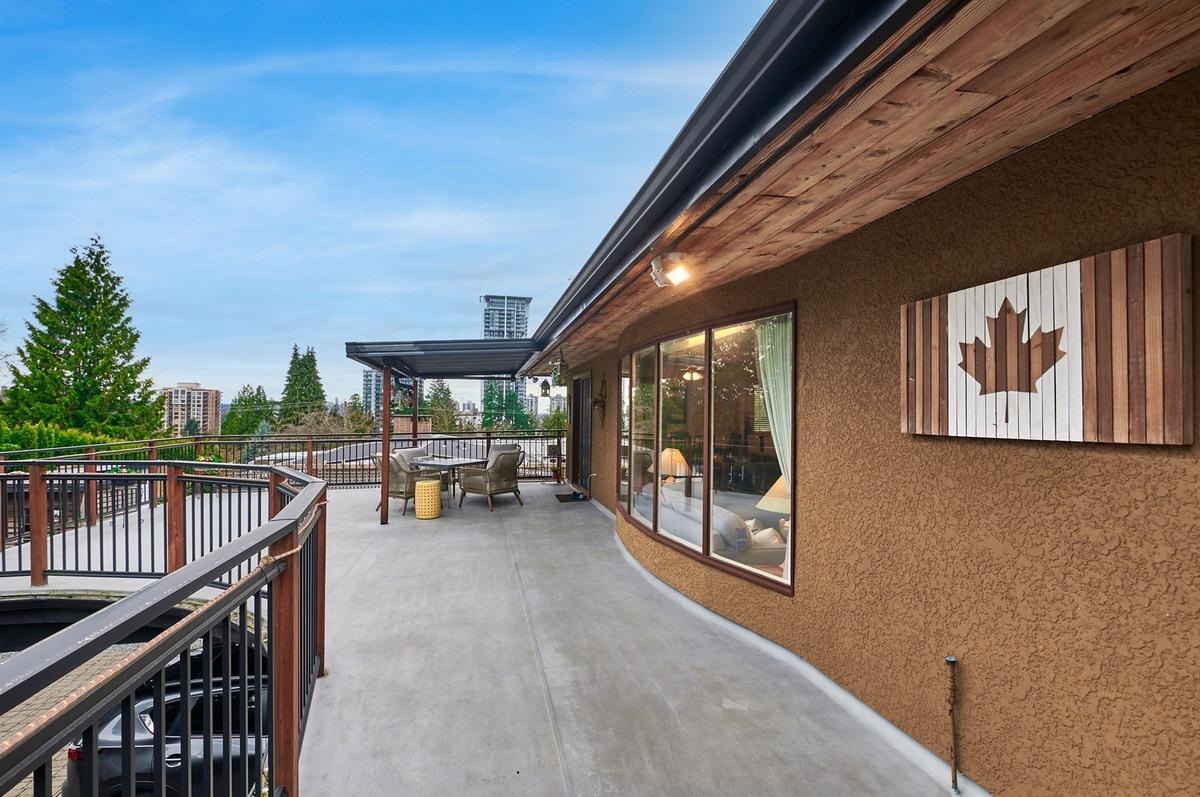 Dining Area Photo of 630 Sydney Avenue, Coquitlam, BC