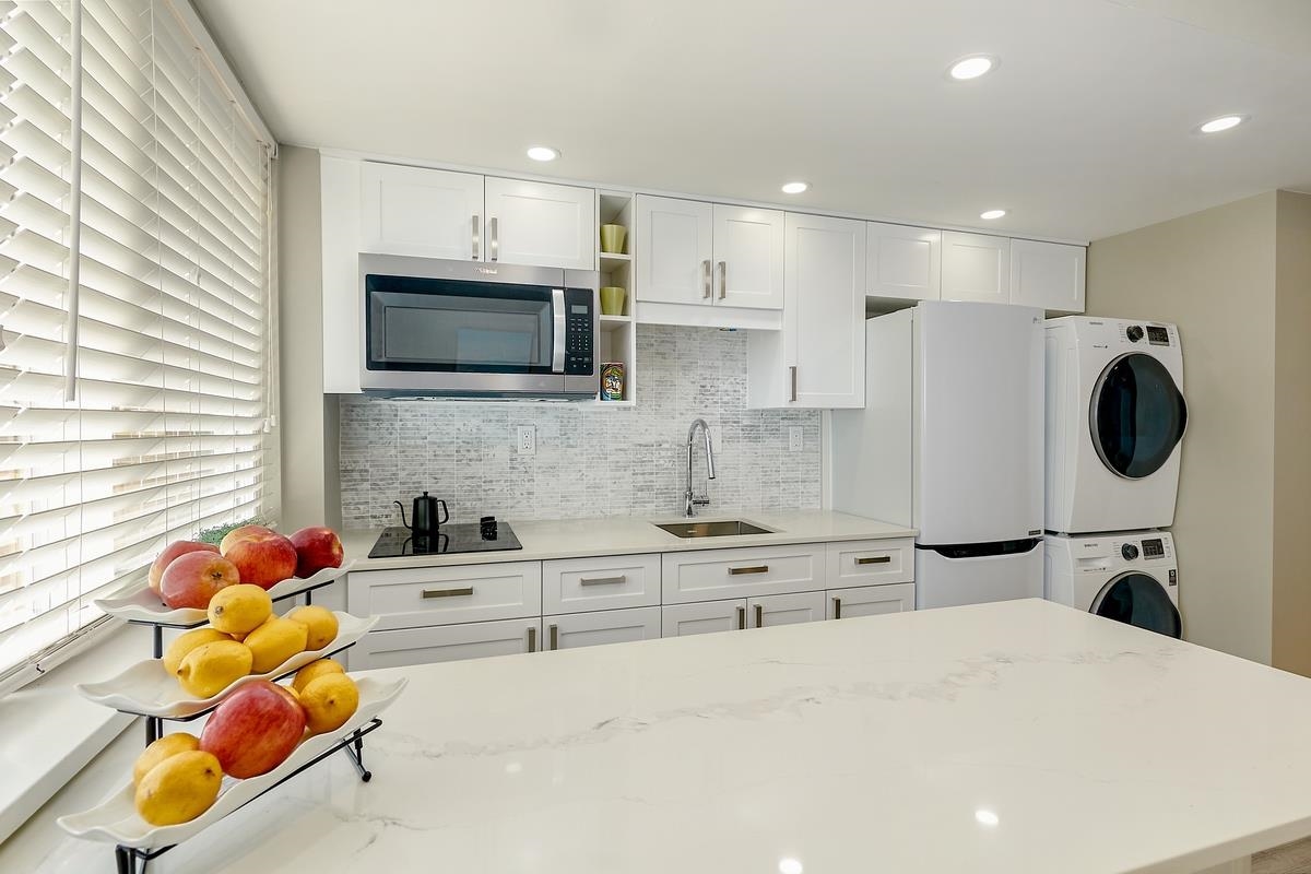 Swimming Pool Photo of 630 Sydney Avenue, Coquitlam, BC