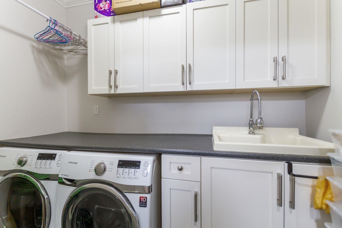 Laundry Room Photo of 629 Thirteenth Street, New Westminster, BC