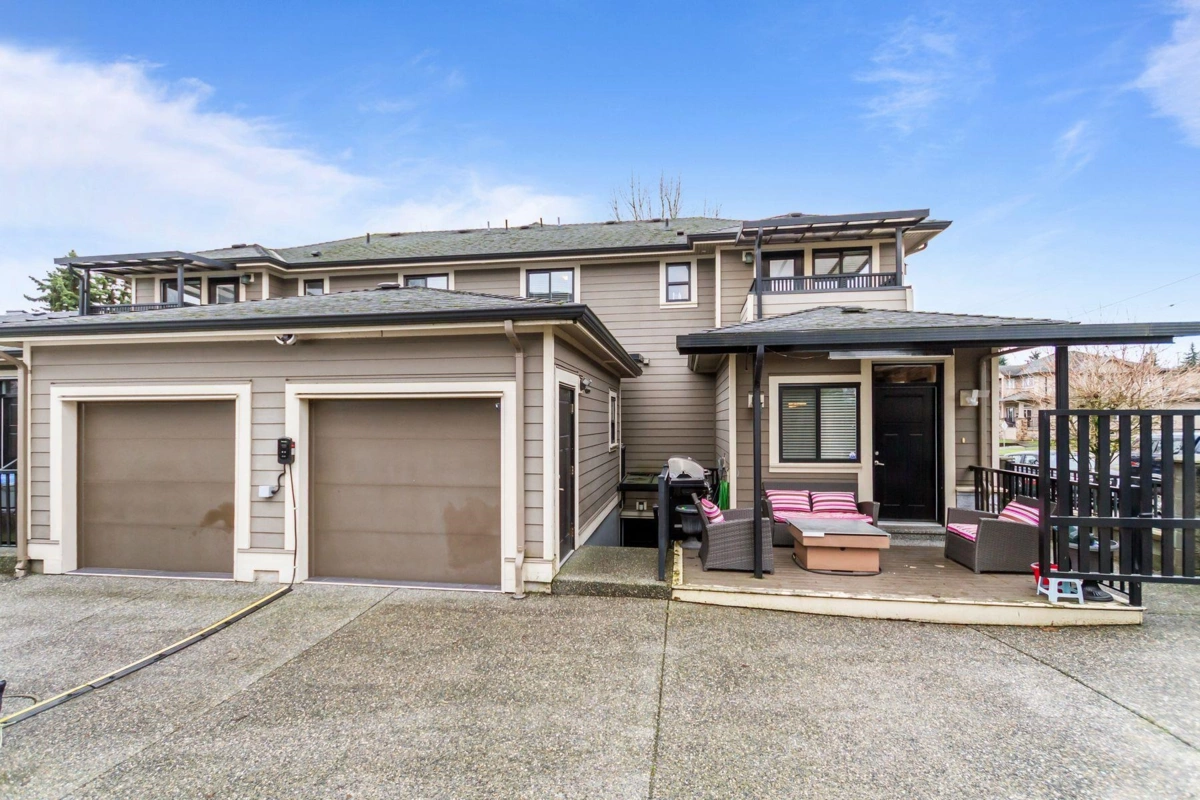 Outdoor Patio Photo of 629 Thirteenth Street, New Westminster, BC