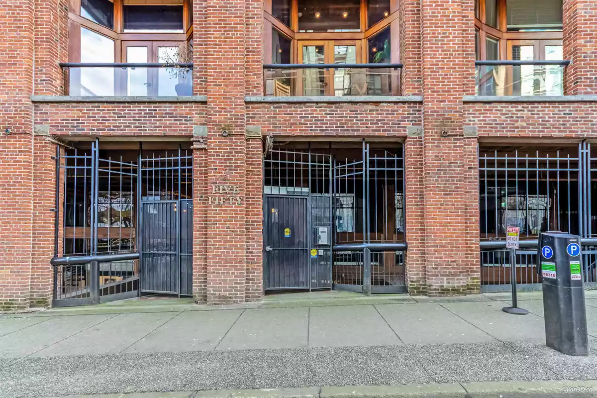 Garage Interior Photo of 5-1 550 Beatty Street, Vancouver, BC