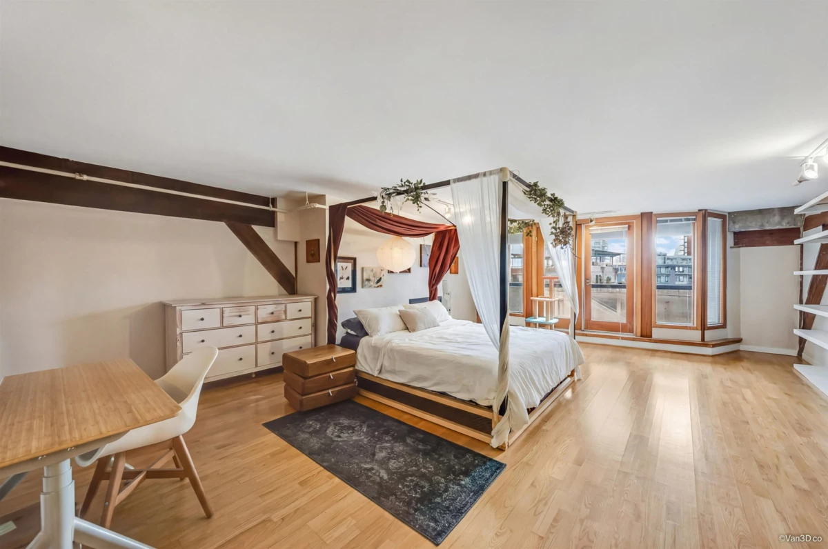 Living Room Photo of 5-1 550 Beatty Street, Vancouver, BC