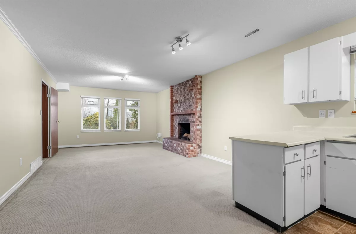 Basement Recreation Room Photo of 5486 Manor Street, Burnaby, BC