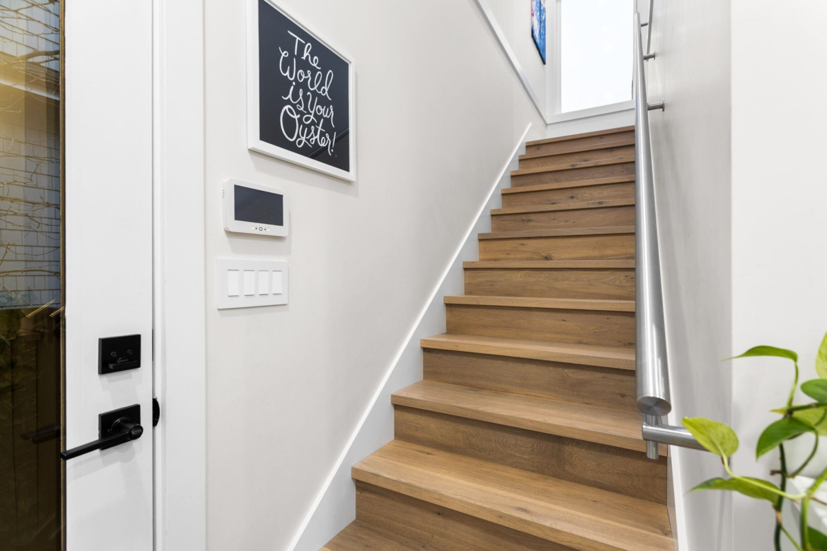 Breakfast Nook Photo of 3187 Prince Edward Street, Vancouver, BC