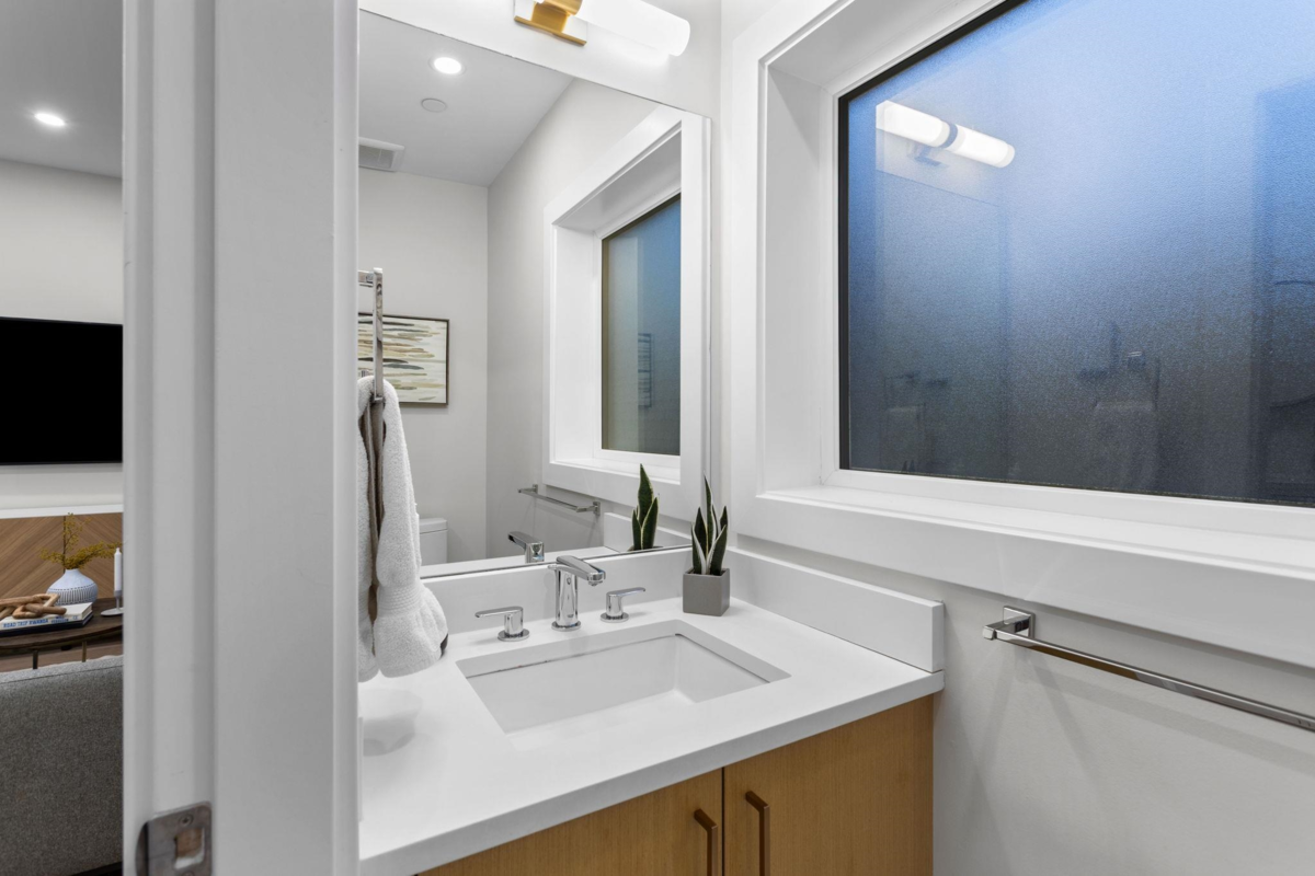 Pantry Photo of 3187 Prince Edward Street, Vancouver, BC