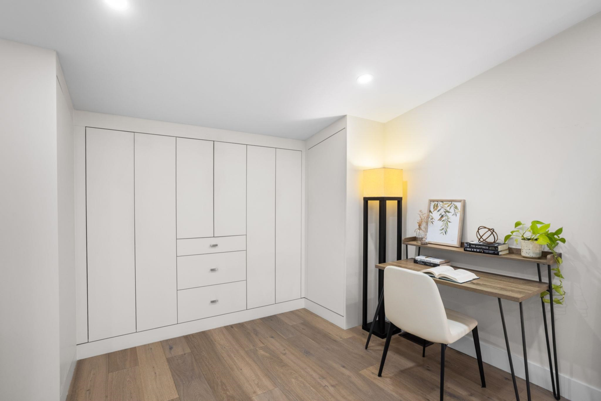 Walk-In Closet Photo of 3187 Prince Edward Street, Vancouver, BC