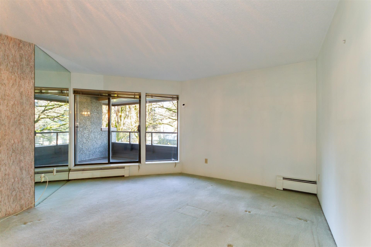 Family Room Photo of 219 8460 Ackroyd Road, Richmond, BC