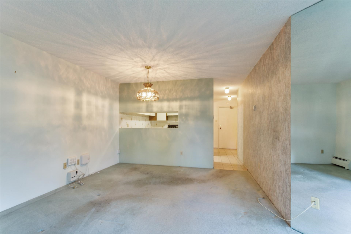 Kitchen Photo of 219 8460 Ackroyd Road, Richmond, BC