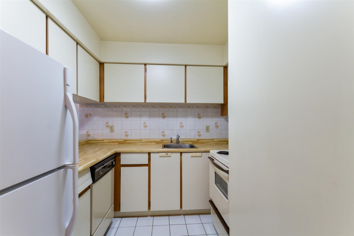 Pantry Photo of 219 8460 Ackroyd Road, Richmond, BC