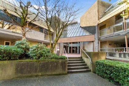 219 8460 Ackroyd Road, Richmond, BC, Brighouse — 1 bed apartment/condo for sale