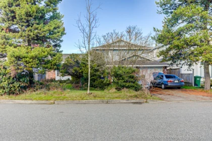4391 Deerfield Crescent, Richmond, BC
