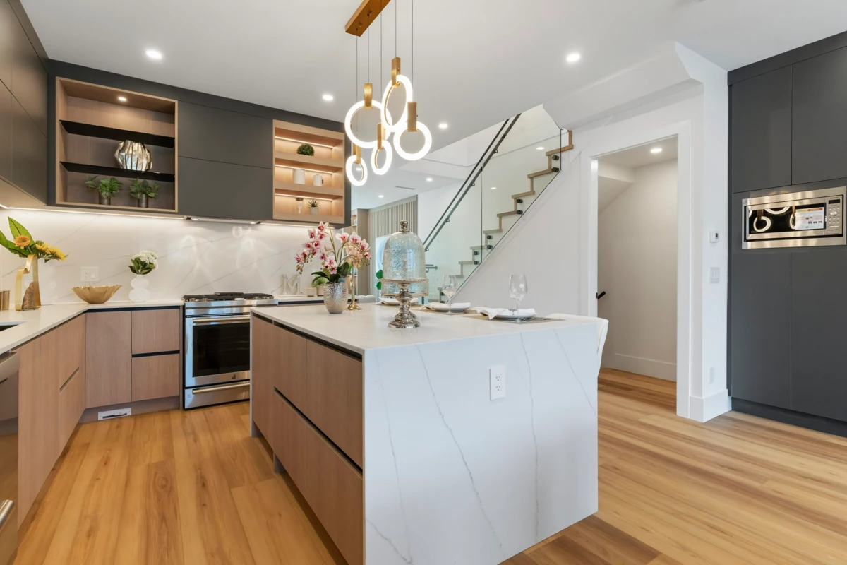 Loft / Bonus Room Photo of 7225 10th Avenue, Burnaby, BC