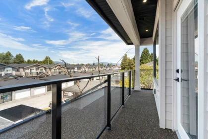 Garden / Landscaping Photo of 7225 10th Avenue, Burnaby, BC