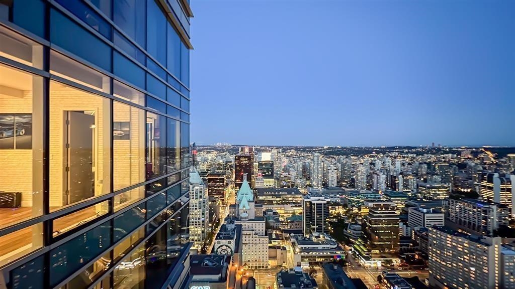 Community Amenities Photo (Clubhouse) of 5004 1128 W Georgia Street, Vancouver, BC