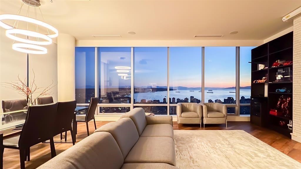 Office / Den Photo of 5004 1128 W Georgia Street, Vancouver, BC