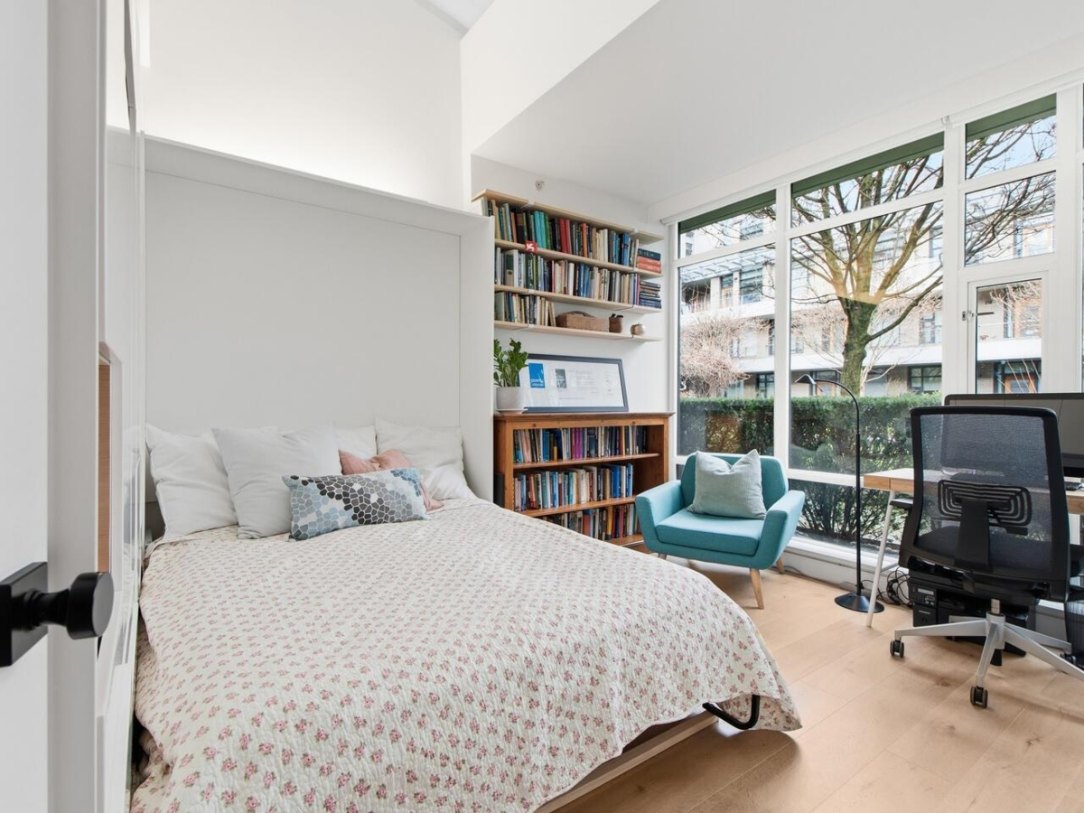 Entry Foyer Photo of 313 77 Walter Hardwick Avenue, Vancouver, BC