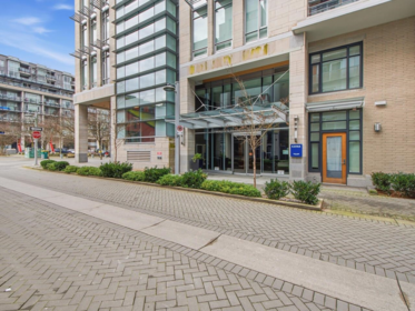 Outdoor Kitchen Photo of 313 77 Walter Hardwick Avenue, Vancouver, BC