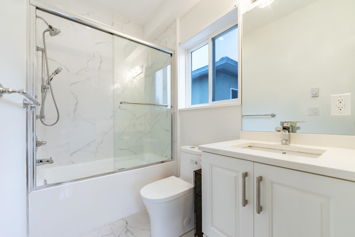 Basement Recreation Room Photo of 5258 Norfolk Street, Burnaby, BC