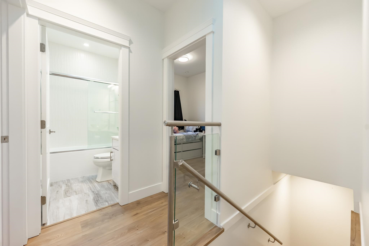 Garden / Landscaping Photo of 5258 Norfolk Street, Burnaby, BC