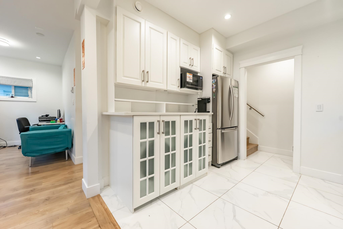 Kitchen Island Photo of 5258 Norfolk Street, Burnaby, BC