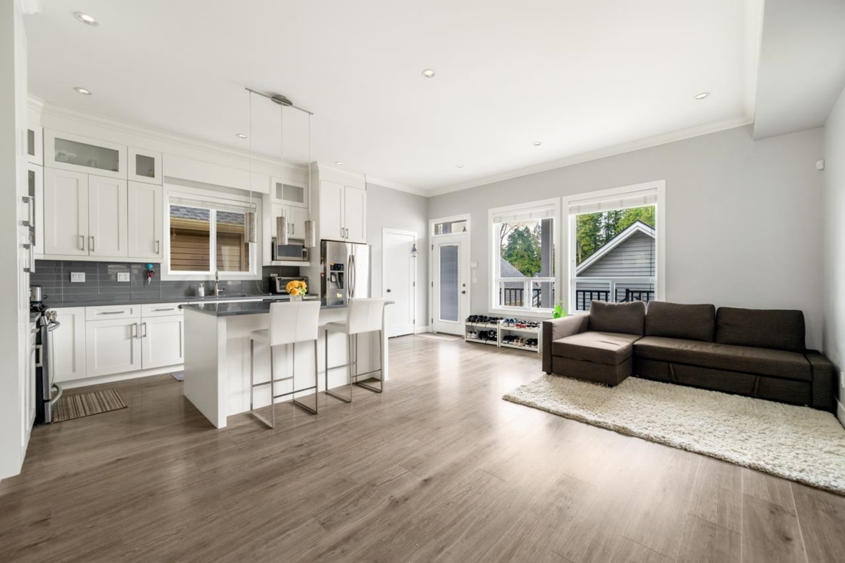 Dining Area Photo of 6042 138 Street, Surrey, BC