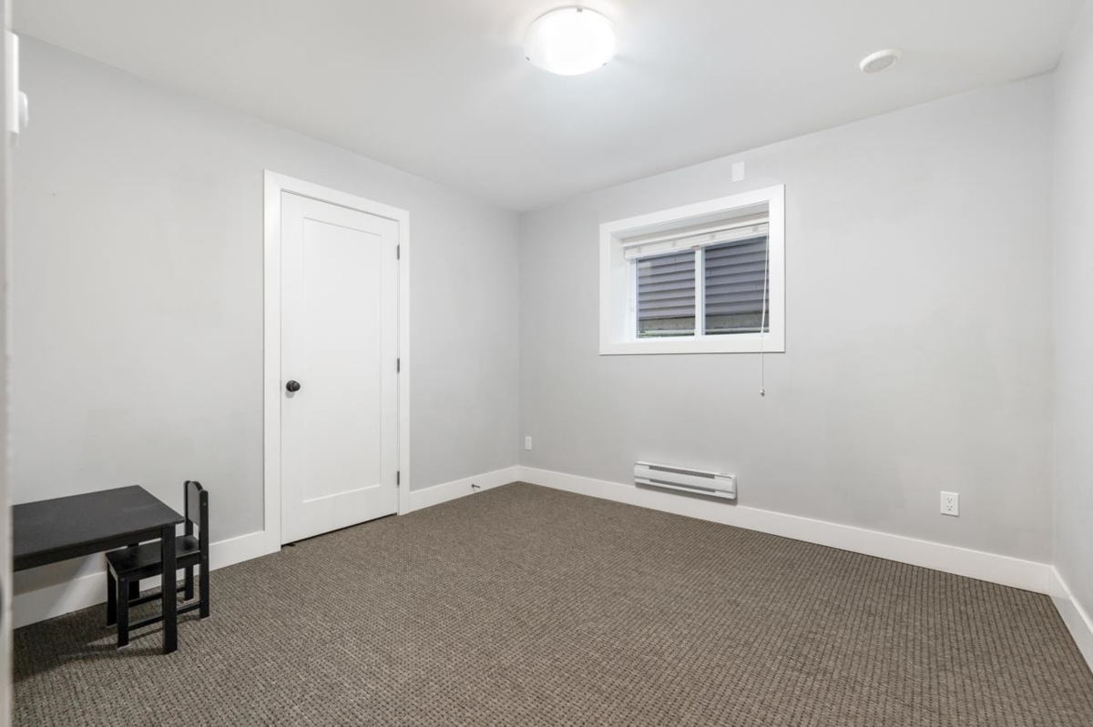 Laundry Room Photo of 6042 138 Street, Surrey, BC