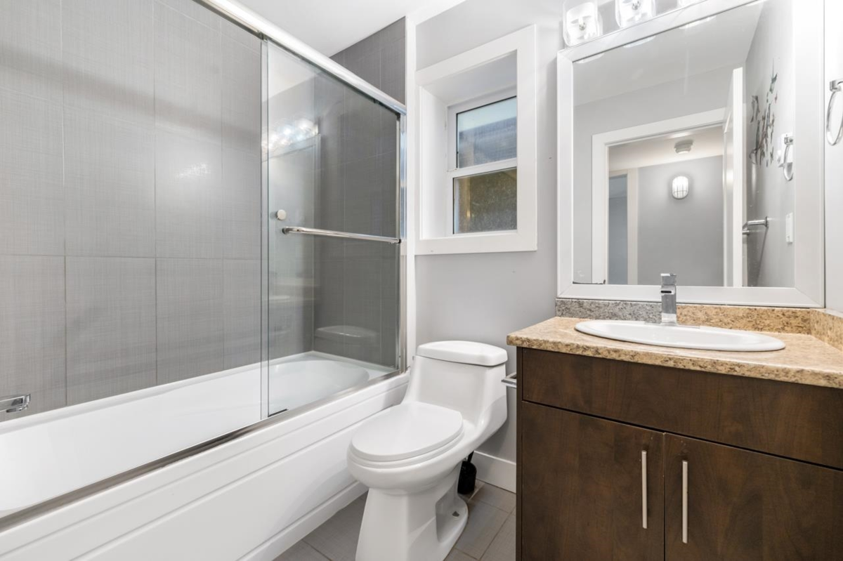 Staircase Photo of 6042 138 Street, Surrey, BC