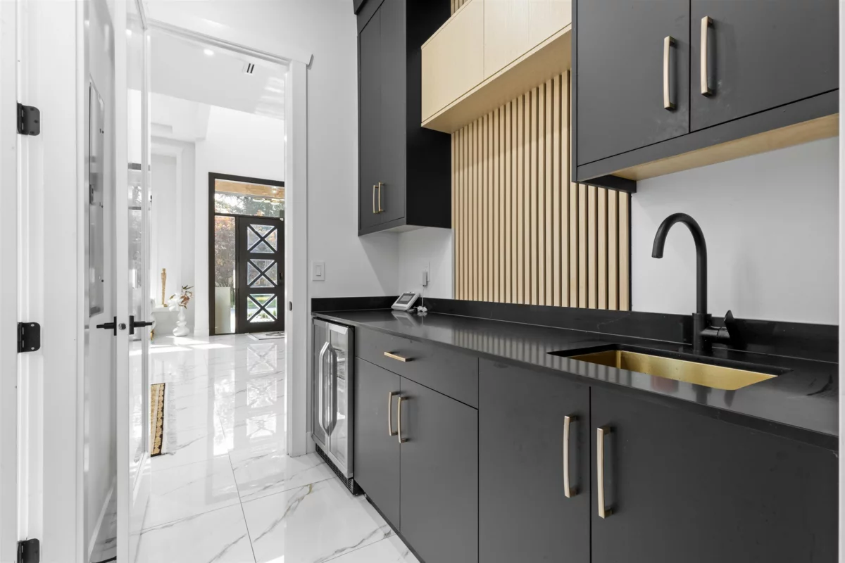 Dining Area Photo of 1421 Barberry Drive, Port Coquitlam, BC