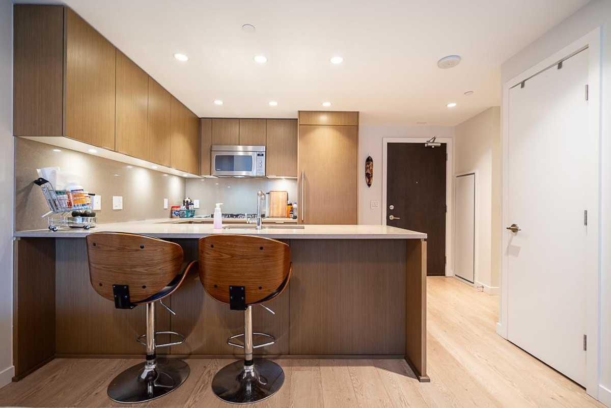 Family Room Photo of 701 112 E 13th Street, North Vancouver, BC