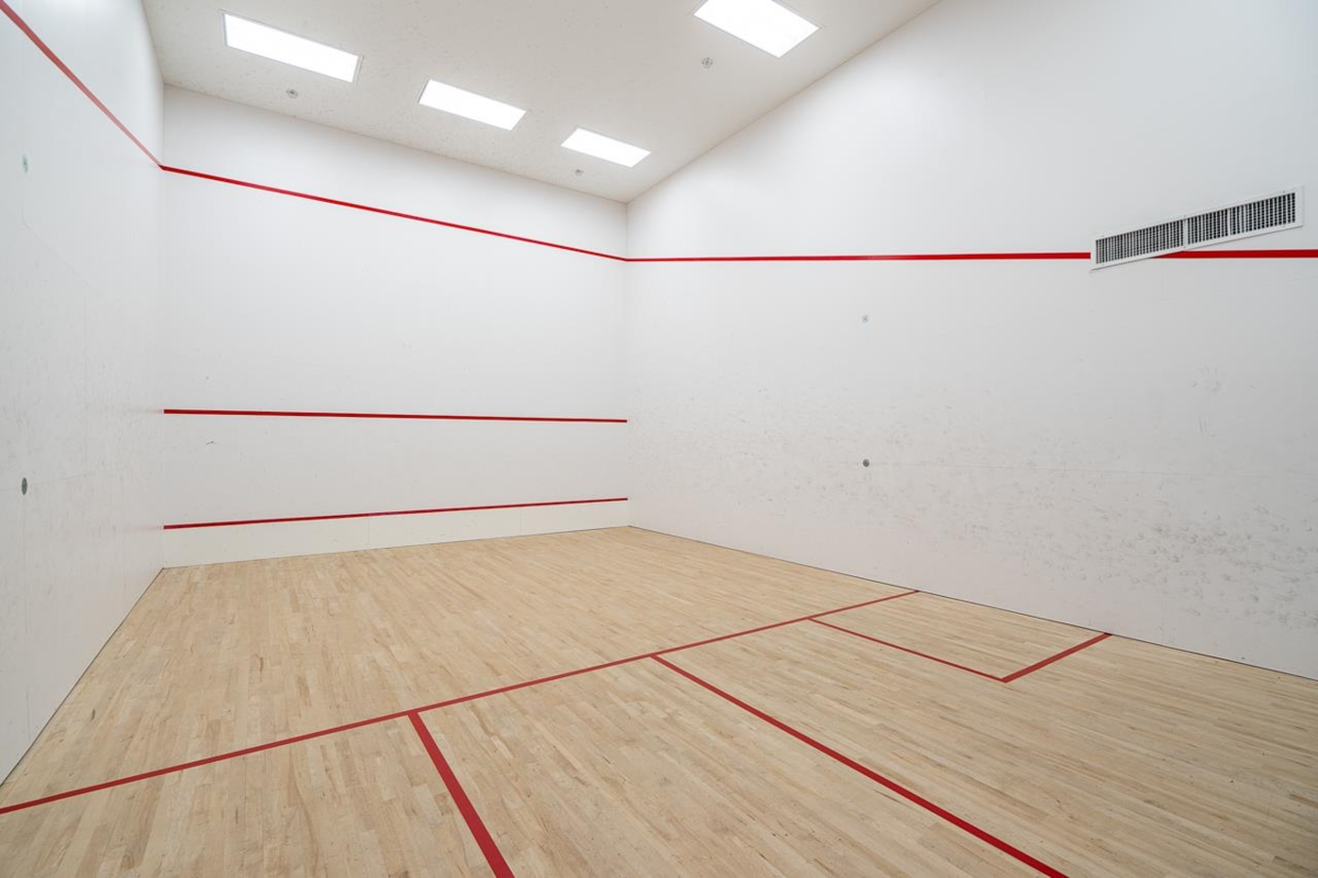 Garage Interior Photo of 701 112 E 13th Street, North Vancouver, BC