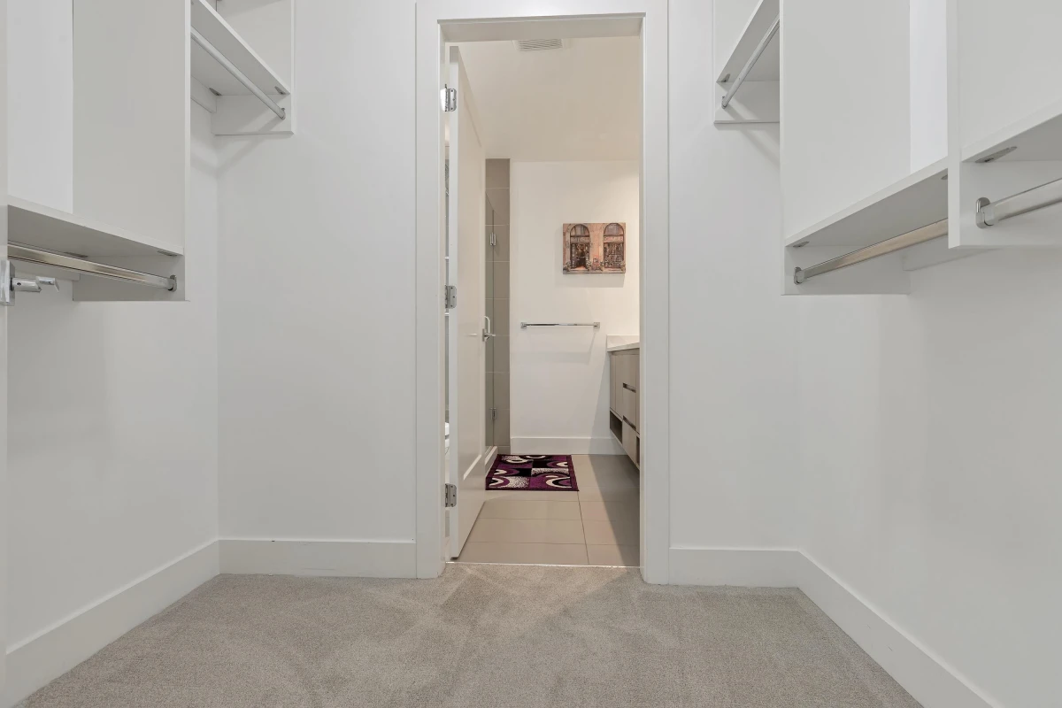 Entry Foyer Photo of 9 2328 167a Street, Surrey, BC