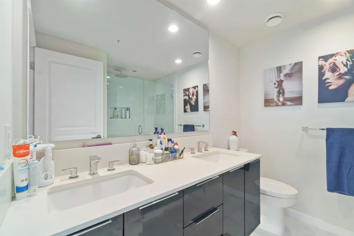 Basement Recreation Room Photo of 1502 3096 Windsor Gate, Coquitlam, BC