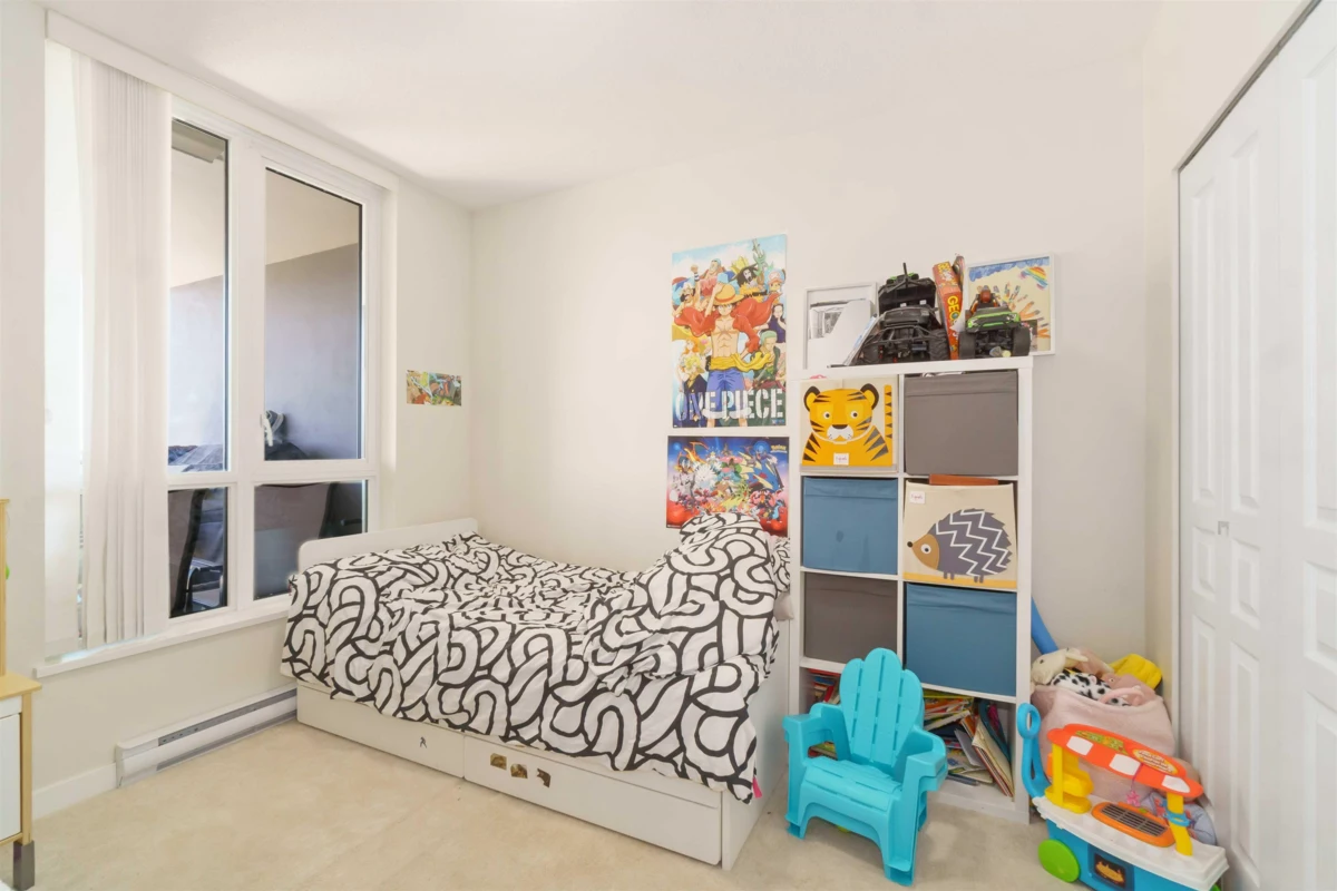 Bedroom 4 Photo of 1502 3096 Windsor Gate, Coquitlam, BC