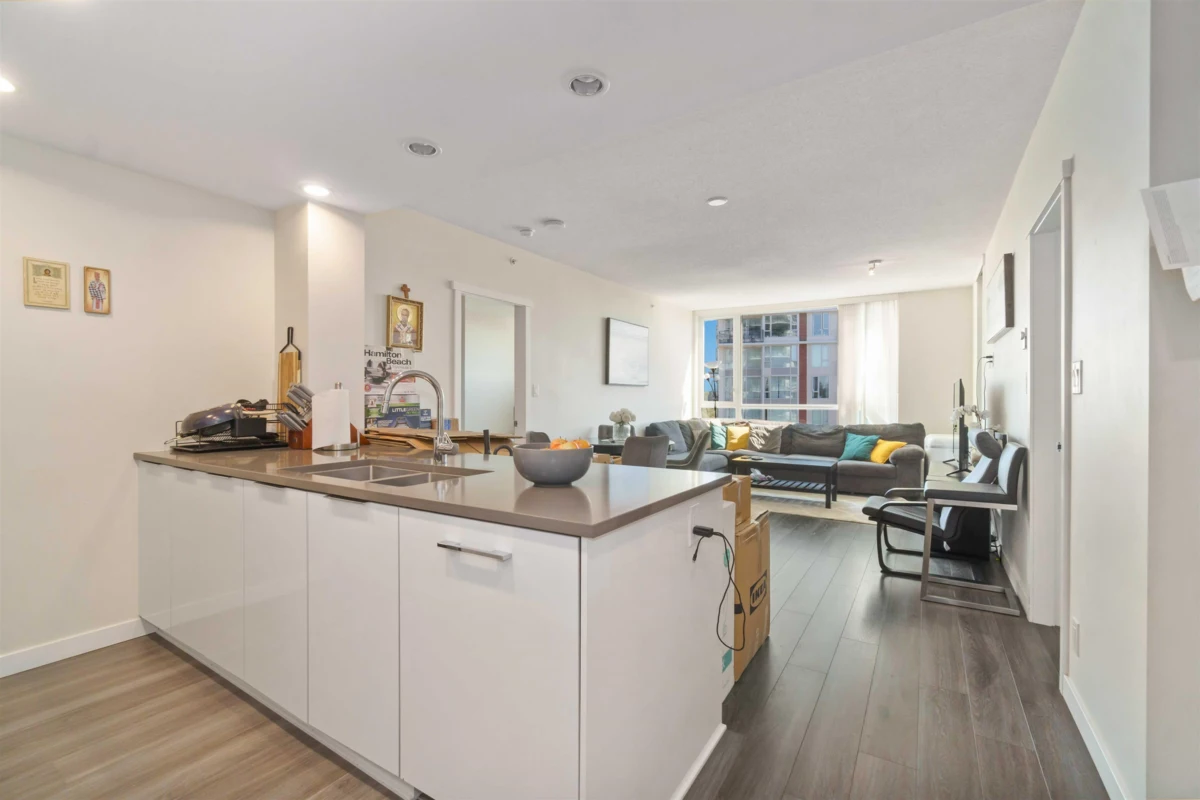 Breakfast Nook Photo of 1502 3096 Windsor Gate, Coquitlam, BC